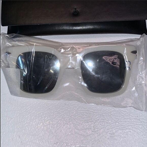 RAG & Bone square oversized sunglasses pearl white new